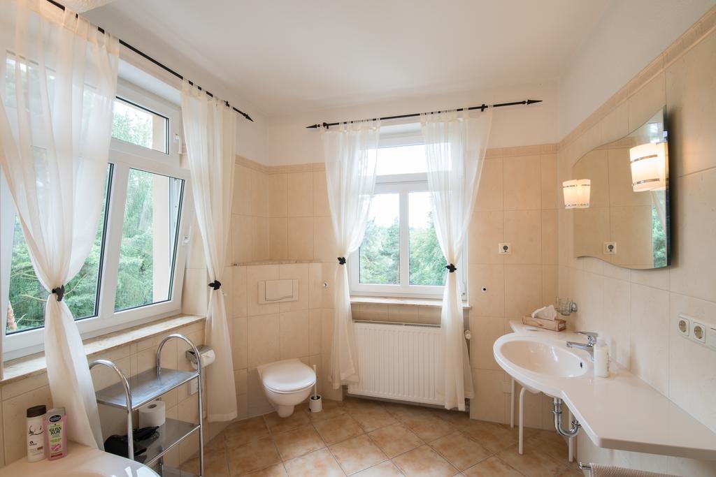 Villa Augustusberg Petrovice  Экстерьер фото