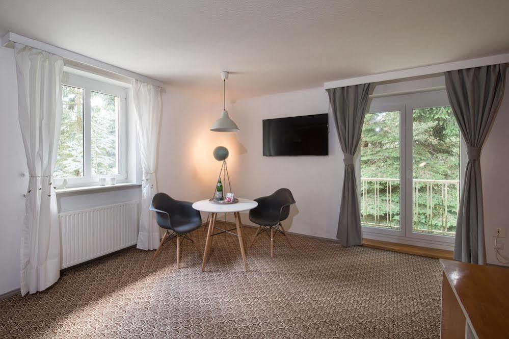 Villa Augustusberg Petrovice  Экстерьер фото