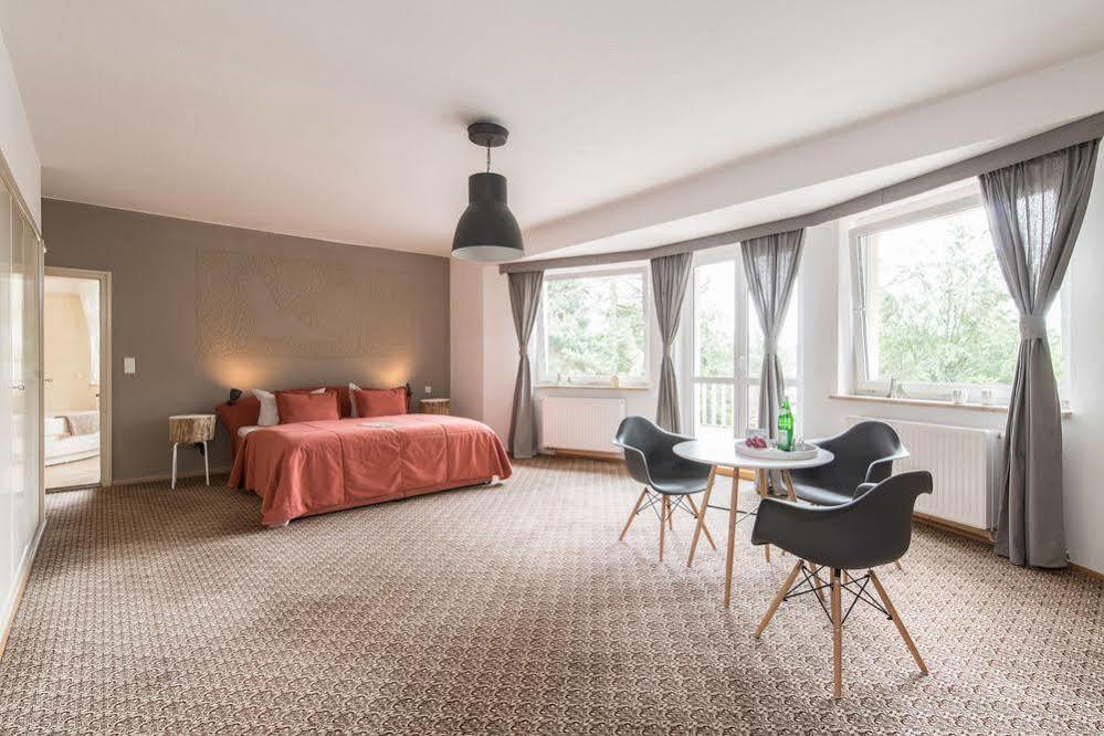 Villa Augustusberg Petrovice  Экстерьер фото